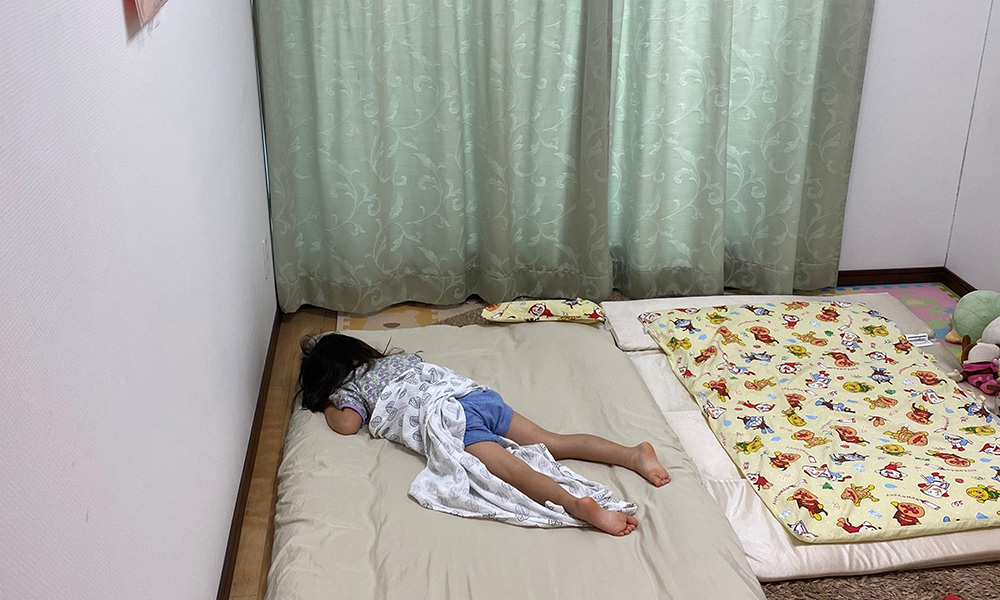 こどもと職員の1日のイメージ 6:30